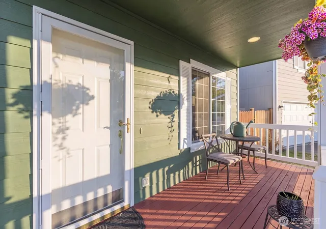 Photo 3 of Single family home for sale at 6260 Alexis Dr Ne, Bremerton, WA 98311 | MLS# NWM2575297 | Listing updated on 2026-09-30