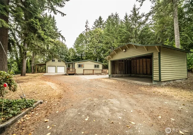 Manufactured home for sale at 9251 Olalla Valley Rd Se, Port Orchard, WA 98367 | MLS# NWM2575309