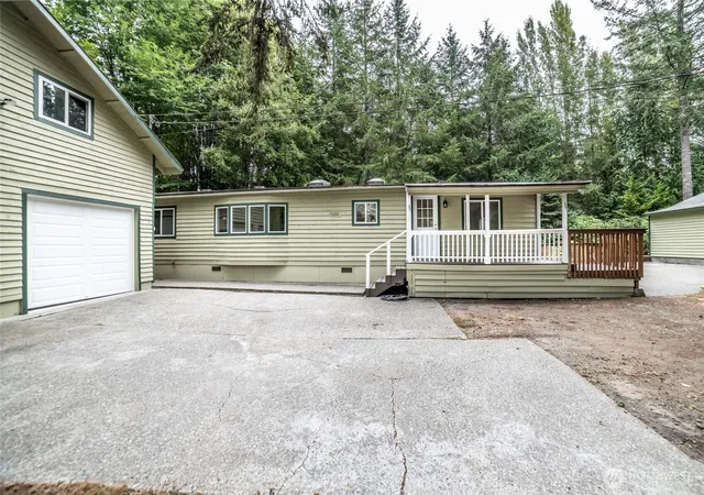 Manufactured home for sale at 9251 Olalla Valley Rd Se, Port Orchard, WA 98367 | MLS# NWM2575309