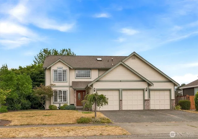 Photo 1 of Contingent at 3060 Link Ave, Enumclaw, WA 98022 | MLS# NWM2575322 | Listing updated on 2026-09-25