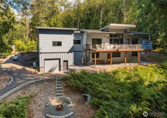 Single family home for sale at 697 Axelson Rd, Bellingham, WA 98229 | MLS# NWM2575512