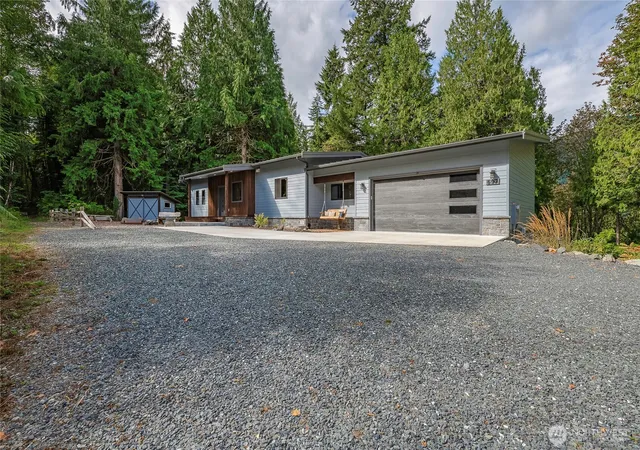 Photo 2 of Single family home for sale at 697 Axelson Rd, Bellingham, WA 98229 | MLS# NWM2575512 | Listing updated on 2026-09-29