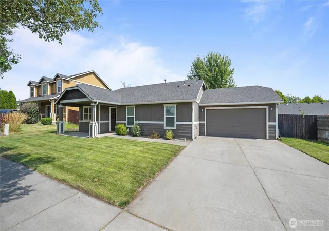 Photo 3 of Single family home for sale at 931 Highland Rd, Walla Walla, WA 99362 | MLS# NWM2575513 | Listing updated on 2026-09-25