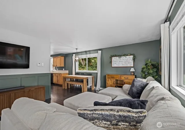 Photo 4 of Single family home for sale at 15811 32Nd Dr W, Stanwood, WA 98292 | MLS# NWM2575557 | Listing updated on 2026-09-25