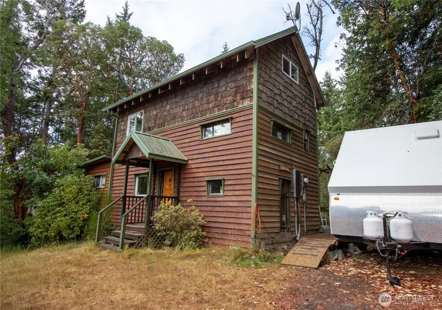 Photo 1 of Single family home for sale at 65 Hancock St, Port Townsend, WA 98368 | MLS# NWM2575560 | Listing updated on 2026-09-24
