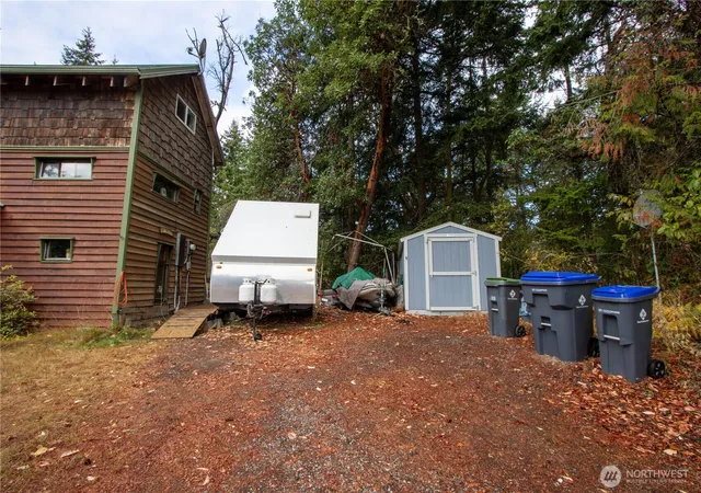 Photo 2 of Single family home for sale at 65 Hancock St, Port Townsend, WA 98368 | MLS# NWM2575560 | Listing updated on 2026-09-24