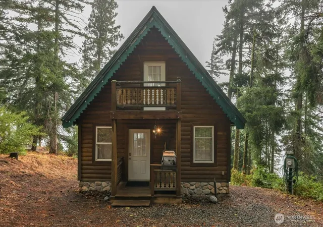 Photo 3 of Single family home for sale at 60 Picnic Point Rd, Cle Elum, WA 98922 | MLS# NWM2575591 | Listing updated on 2026-09-25