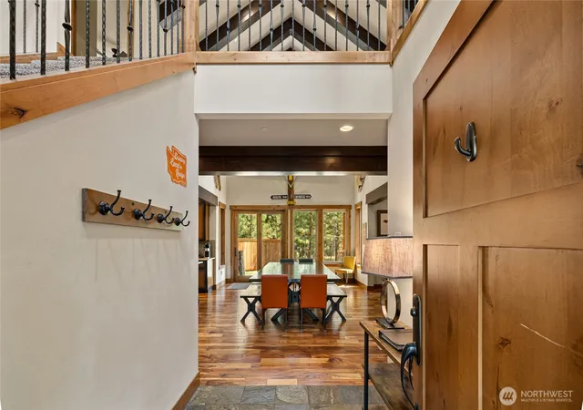 Photo 3 of Single family home for sale at 991 Larkspur Loop, Cle Elum, WA 98922 | MLS# NWM2575634 | Listing updated on 2026-09-25