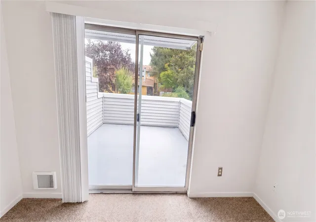 Photo 3 of Condo for sale at 442 4th Ave #442, Kirkland, WA 98033 | MLS# NWM2575639 | Listing updated on 2026-09-25