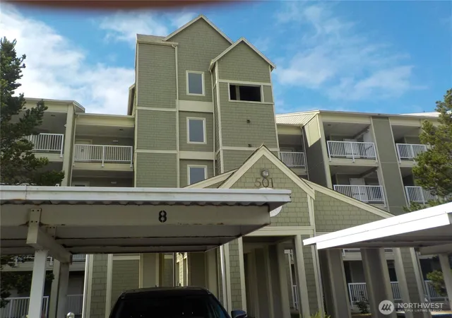 Photo 1 of Sale Pending at 501 Shorview Dr Sw #404, Long Beach, WA 98631 | MLS# NWM2575667 | Listing updated on 2026-09-28