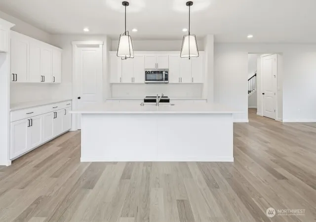 Photo 2 of Single family home for sale at 1640 Lockridge Loop E #10, Enumclaw, WA 98022 | MLS# NWM2575693 | Listing updated on 2026-09-25