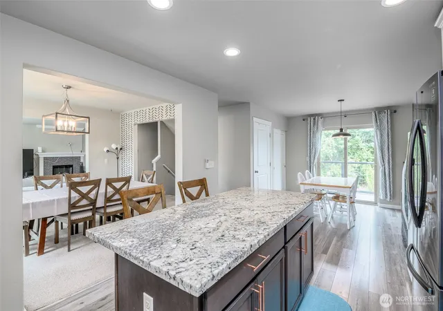 Photo 3 of Single family home for sale at 1941 Hardway Ln, Bremerton, WA 98312 | MLS# NWM2575708 | Listing updated on 2026-09-30