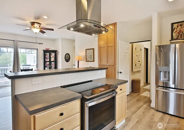 Photo 4 of Single family home for sale at 5655 Pauleina Ct, Freeland, WA 98249 | MLS# NWM2575728 | Listing updated on 2026-09-25