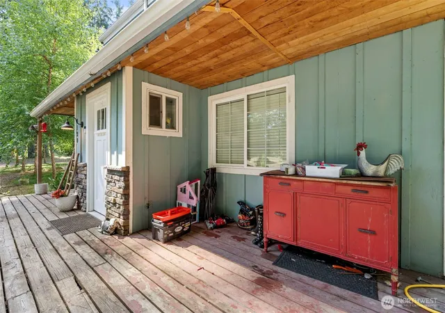 Photo 2 of Sale Pending at 8120 Meridian Rd Se, Olympia, WA 98513 | MLS# NWM2575756 | Listing updated on 2026-09-21