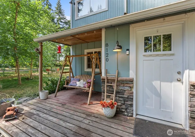 Photo 3 of Sale Pending at 8120 Meridian Rd Se, Olympia, WA 98513 | MLS# NWM2575756 | Listing updated on 2026-09-21