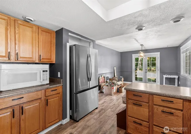 Photo 3 of Sale Pending at 8120 Meridian Rd SE, Olympia, WA 98513 | MLS# NWM2575756 | Listing updated on 2026-09-21