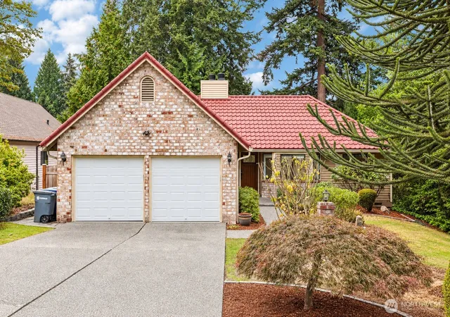 Photo 2 of Single family home for sale at 14502 104th Avenue Ne, Bothell, WA 98011 | MLS# NWM2575856 | Listing updated on 2026-10-02