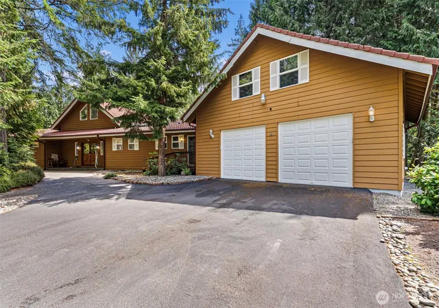 Single family home for sale at 41 E Westlake Pl, Allyn, WA 98524 | MLS# NWM2575887