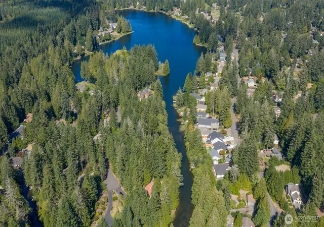 Photo 3 of Single family home for sale at 41 E Westlake Pl, Allyn, WA 98524 | MLS# NWM2575887 | Listing updated on 2026-09-24