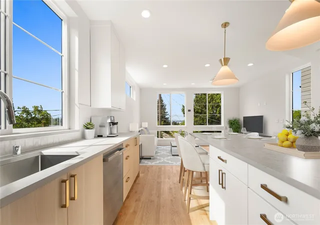 Photo 4 of Single family home for sale at 3930 S Angeline St, Seattle, WA 98118 | MLS# NWM2576021 | Listing updated on 2026-09-30