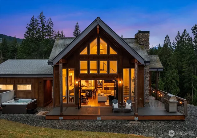 Photo 1 of Single family home for sale at 126 Burl Ln, Packwood, WA 98361 | MLS# NWM2576093 | Listing updated on 2026-09-29