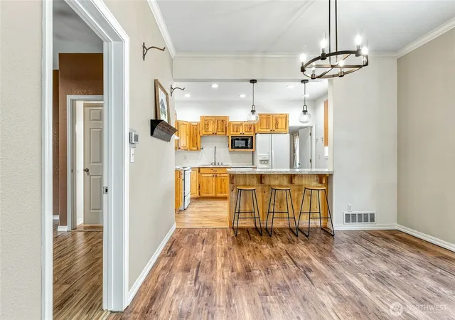 Photo 4 of Sale Pending at 1132 W Elm St, Walla Walla, WA 99362 | MLS# NWM2576127 | Listing updated on 2026-09-25