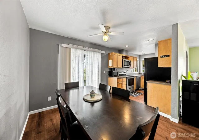 Photo 4 of Single family home for sale at 9202 S Thompson Ave, Tacoma, WA 98444 | MLS# NWM2576154 | Listing updated on 2026-09-25