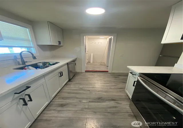 Photo 3 of Single family home for sale at 10204 47th Avenue Sw, Lakewood, WA 98499 | MLS# NWM2576212 | Listing updated on 2026-09-21