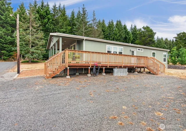 Photo 3 of Sale Pending at 453 Haywire Rd, Winlock, WA 98596 | MLS# NWM2576224 | Listing updated on 2026-09-21