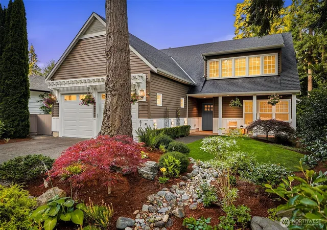 Photo 1 of Sale Pending at 6708 125th Avenue Ne, Kirkland, WA 98033 | MLS# NWM2576236 | Listing updated on 2026-09-25