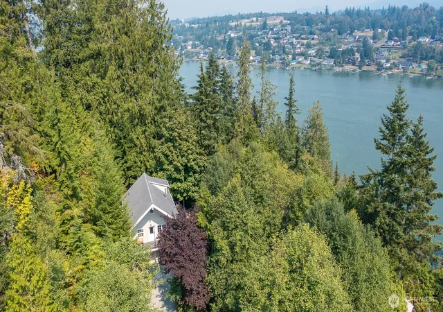 Photo 1 of Single family home for sale at 18776 W Big Lake Blvd, Mount Vernon, WA 98274 | MLS# NWM2576242 | Listing updated on 2026-09-25