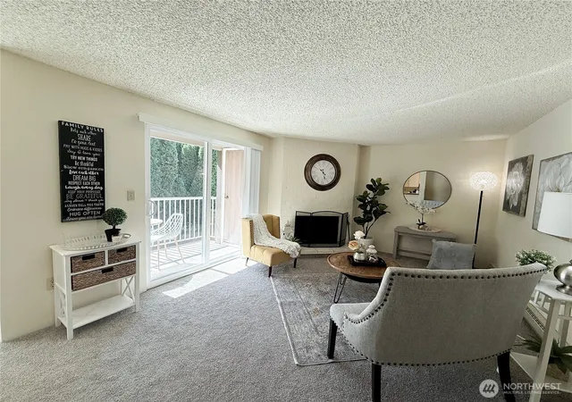 Photo 3 of Condo for sale at 4701 176th St SW, Lynnwood, WA 98037 | MLS# NWM2576342 | Listing updated on 2026-10-01