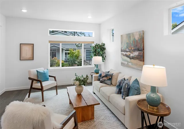 Photo 4 of Single family home for sale at 747 Fords Ct, Bainbridge Island, WA 98110 | MLS# NWM2576366 | Listing updated on 2026-09-25