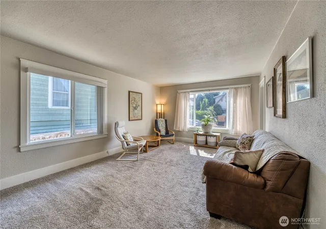 Photo 4 of Sale Pending at 1908 Burwell St, Bremerton, WA 98337 | MLS# NWM2576369 | Listing updated on 2026-09-25