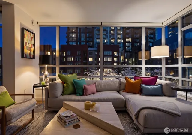 Photo 3 of Sale Pending at 2929 1st Avenue #519, Seattle, WA 98121 | MLS# NWM2576407 | Listing updated on 2026-09-25