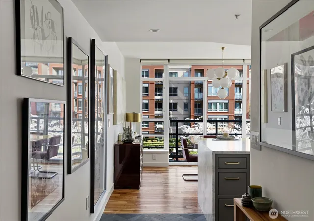 Photo 4 of Sale Pending at 2929 1st Avenue #519, Seattle, WA 98121 | MLS# NWM2576407 | Listing updated on 2026-09-25