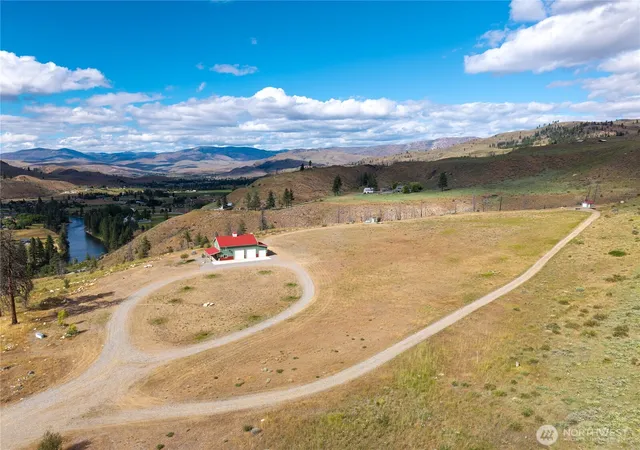Photo 3 of Sale Pending at 89 Vintin Rd, Carlton, WA 98814 | MLS# NWM2576444 | Listing updated on 2026-09-28