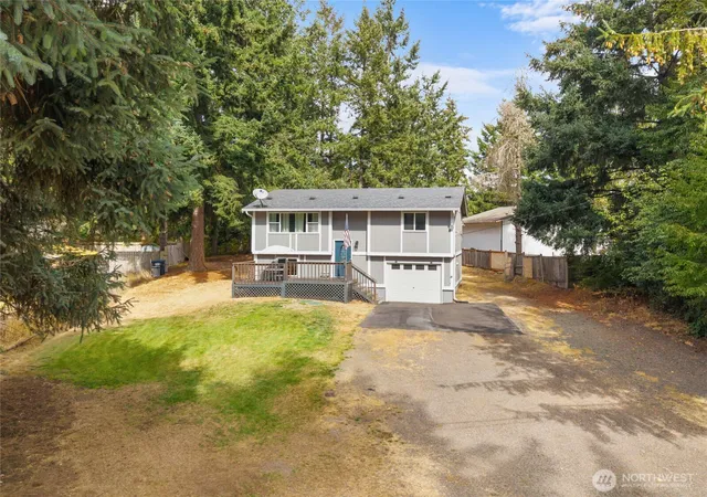 Photo 3 of Single family home for sale at 203 W Seattle St, Rainier, WA 98576 | MLS# NWM2576483 | Listing updated on 2026-09-30