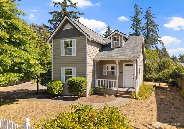 Photo 1 of Sale Pending at 1334 Center St, Shelton, WA 98584 | MLS# NWM2576571 | Listing updated on 2026-09-22