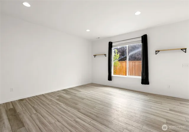 Photo 4 of Townhouse for sale at 5449 50th Loop SE, Lacey, WA 98503 | MLS# NWM2576594 | Listing updated on 2026-09-27