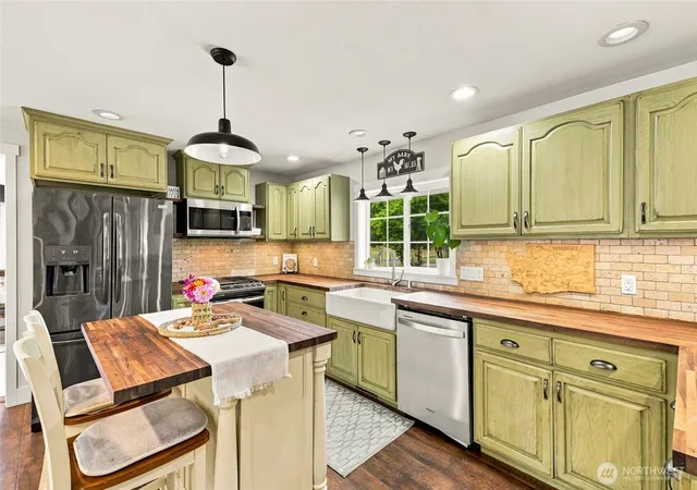 Photo 4 of Single family home for sale at 23224 37th Avenue NE, Arlington, WA 98223 | MLS# NWM2576616 | Listing updated on 2026-10-29