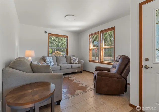 Photo 3 of Sale Pending at 1204 W Birch St, Shelton, WA 98584 | MLS# NWM2576617 | Listing updated on 2026-09-29