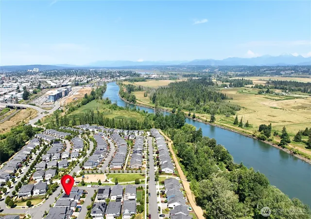 Photo 2 of Single family home for sale at 4523 Riverfront Blvd, Everett, WA 98203 | MLS# NWM2576642 | Listing updated on 2026-09-24