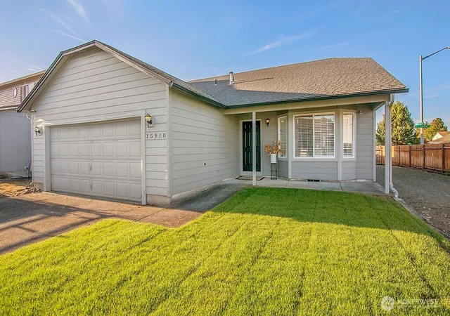 Photo 1 of Sale Pending at 159100 Ne Hickory St, Vancouver, WA 98682 | MLS# NWM2576738 | Listing updated on 2026-09-11