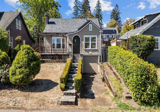 Photo 2 of Single family home for sale at 235 Percival St Nw, Olympia, WA 98502 | MLS# NWM2576768 | Listing updated on 2026-09-21
