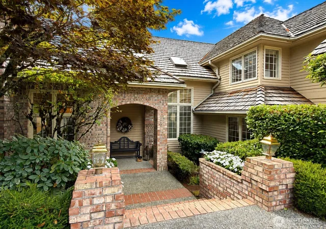 Photo 1 of Single family home for sale at 13713 209th Avenue Ne, Woodinville, WA 98077 | MLS# NWM2576811 | Listing updated on 2026-10-01