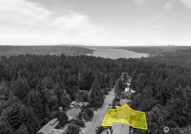 Photo 3 of Single family home for sale at 19217 46th Avenue Ne, Lake Forest Park, WA 98155 | MLS# NWM2576868 | Listing updated on 2026-09-25