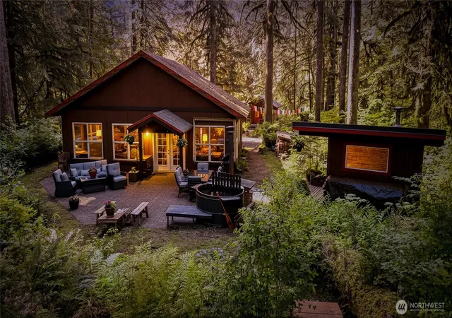 Photo 1 of Sale Pending at 10707 Thompson Crk Rd, Deming, WA 98244 | MLS# NWM2576906 | Listing updated on 2026-09-25