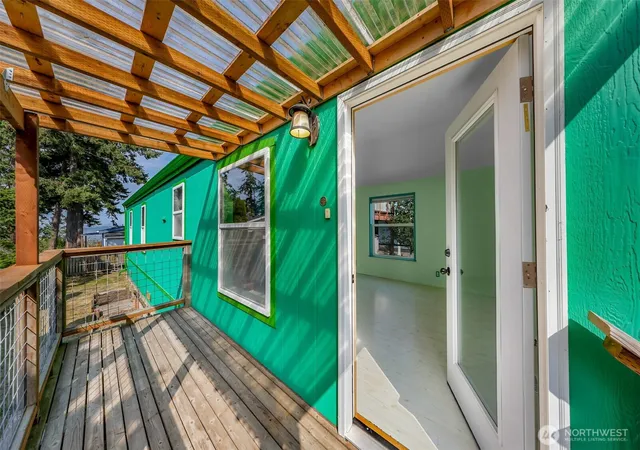 Photo 4 of Manufactured home for sale at 7435 Sunset Dr, Blaine, WA 98230 | MLS# NWM2576949 | Listing updated on 2026-09-28