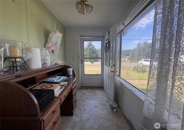 Photo 3 of Sale Pending at 762 Elochoman Valley Rd, Cathlamet, WA 98612 | MLS# NWM2576951 | Listing updated on 2026-09-25